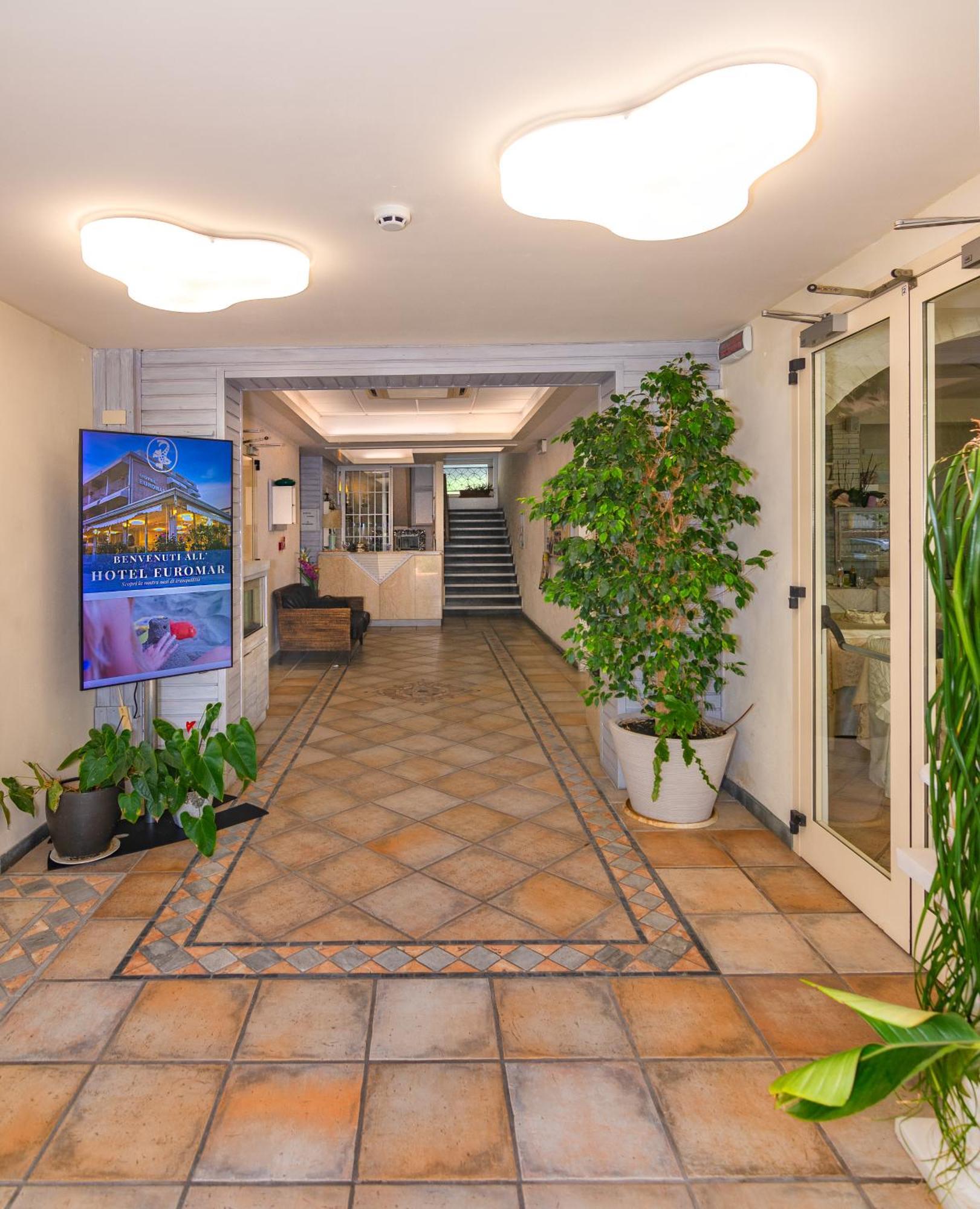 Hotel Euromar Marina di Massa Esterno foto