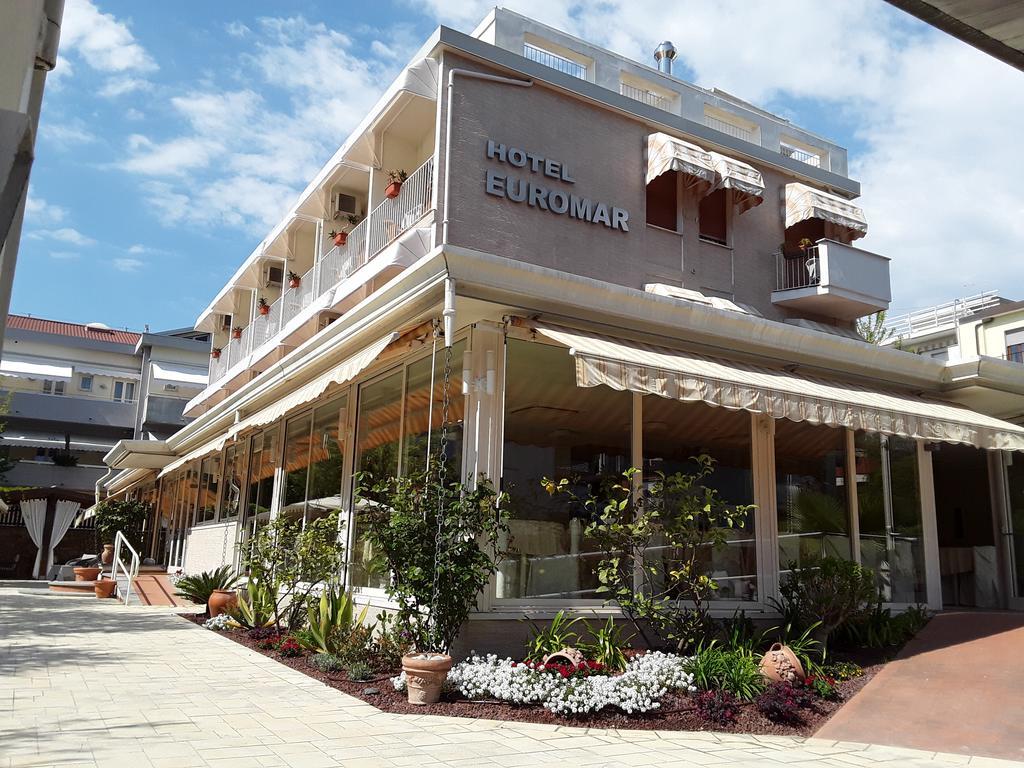 Hotel Euromar Marina di Massa Esterno foto