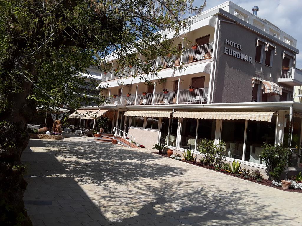 Hotel Euromar Marina di Massa Esterno foto